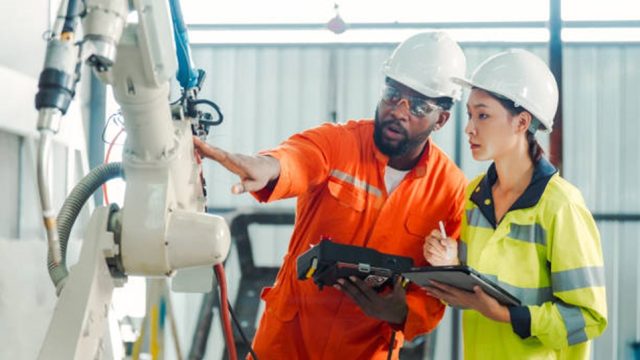 https://imd-corporate.com/wp-content/uploads/2024/11/manufacturingand-production-640x360.jpeg